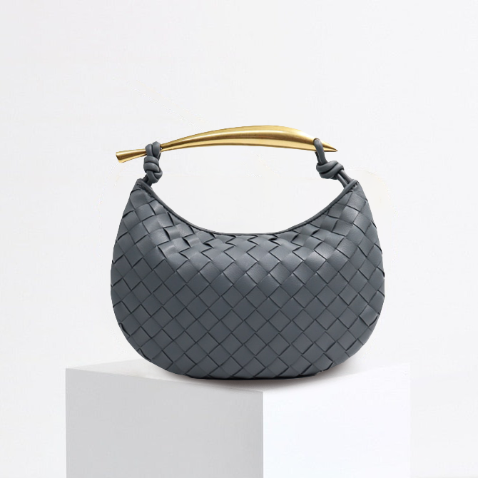 Valeria - Bolso de mano de cuero intrincado