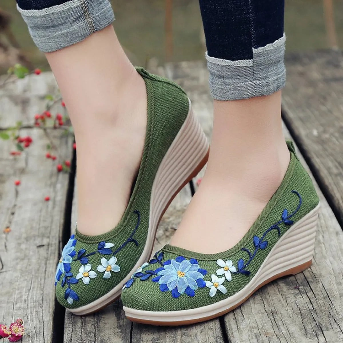 Zapatos de cuña para mujer bordado floral artesanal - Amelia