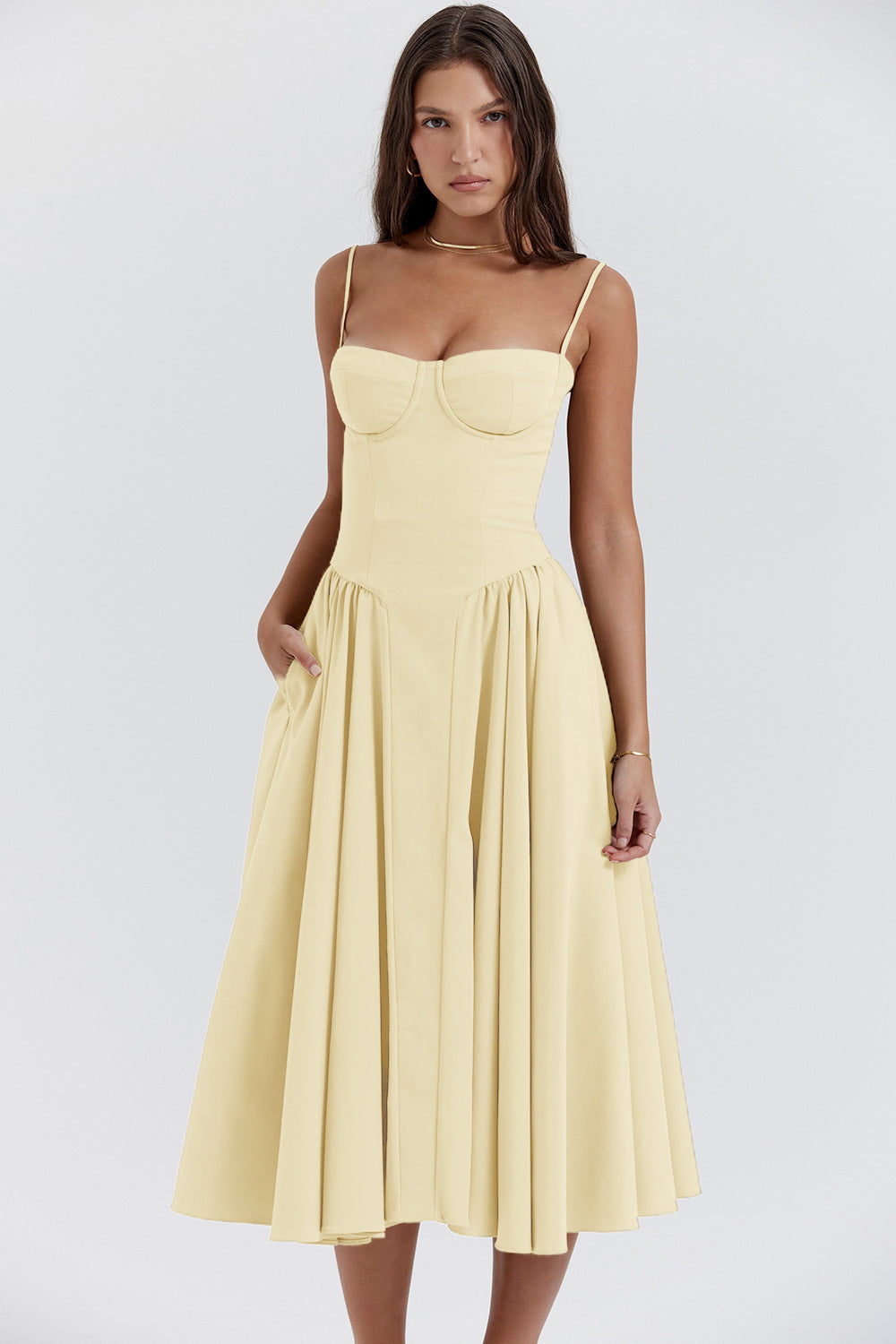 Karo - Vestido Midi Artístico Retro