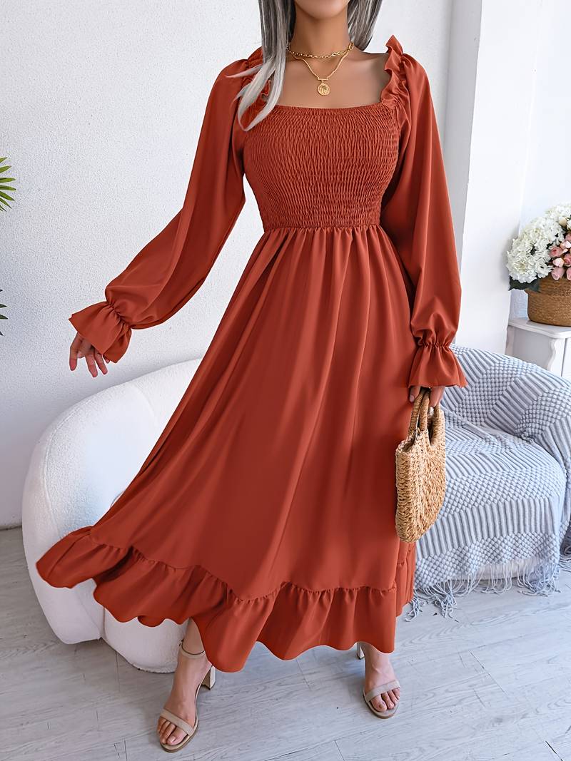 Georgiada - Vestido liso con volantes