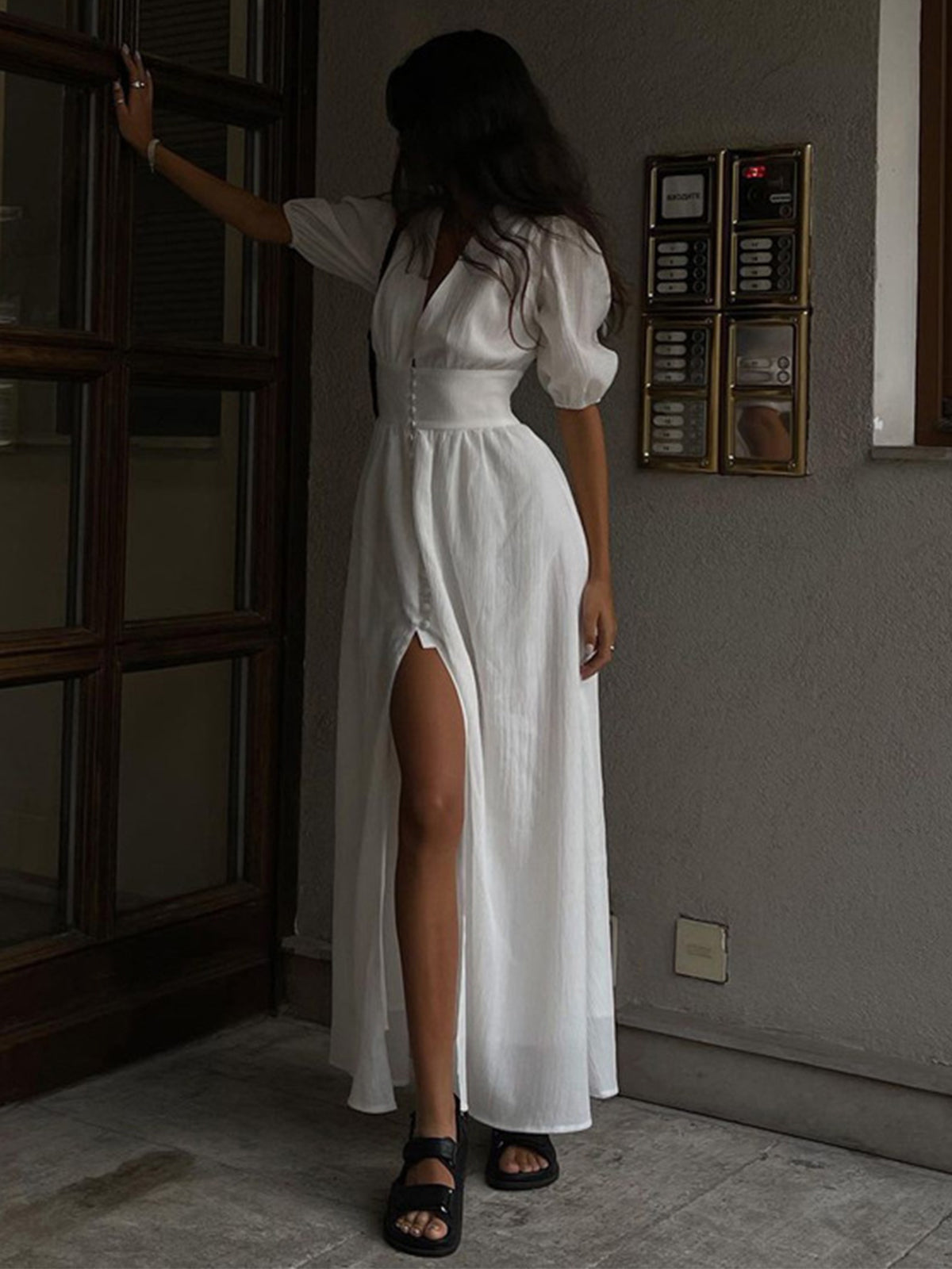 Elsie - Vestido largo con botones y escote francés