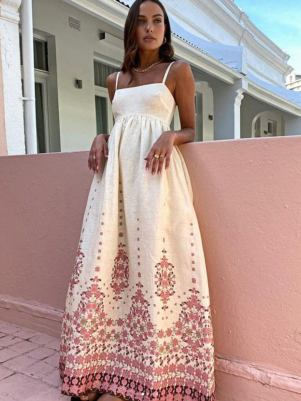 Olivia - Vestido largo de tirantes con estampado floral