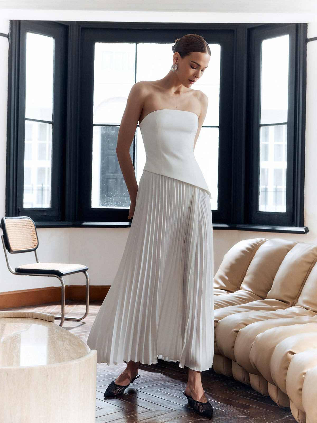 Charlotte - Vestido plisado sin tirantes con escote palabra de honor