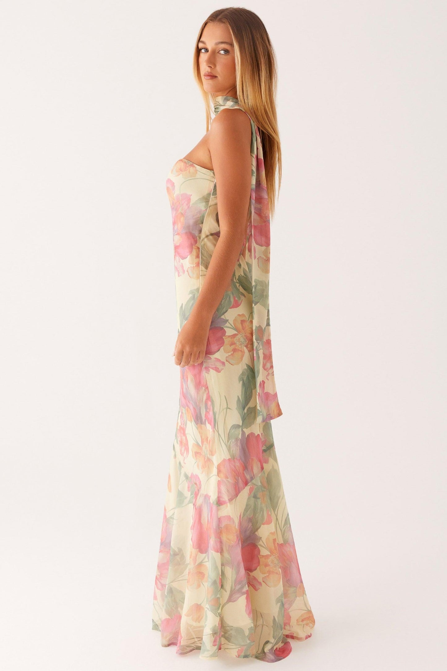 Camila - Vestido Largo Strapless de Gasa con Estampado Floral