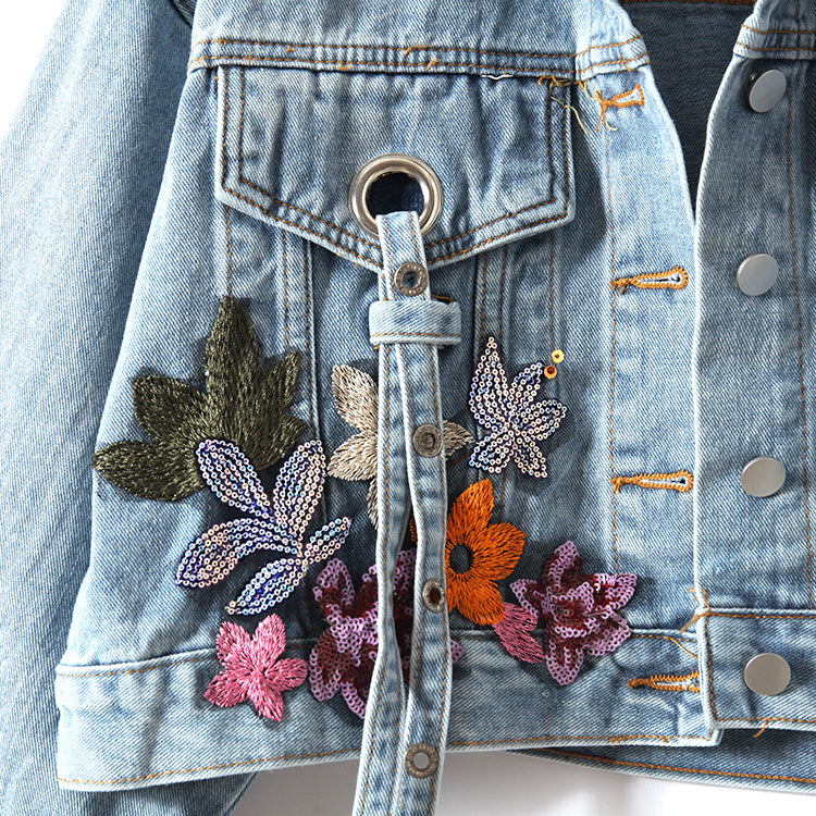 Julie - Chaqueta vaquera con bordado floral y lentejuelas