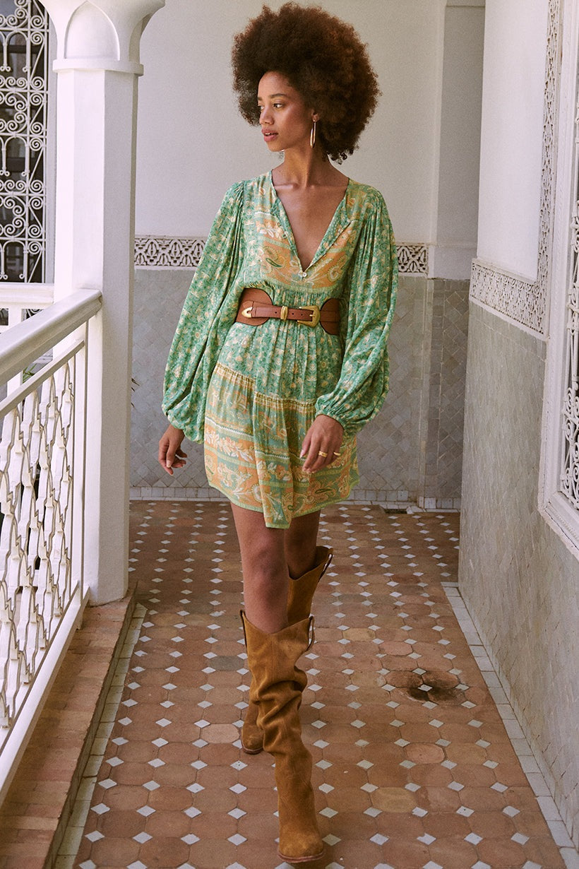 Freya - Mini vestido campesino con estampado de empalme
