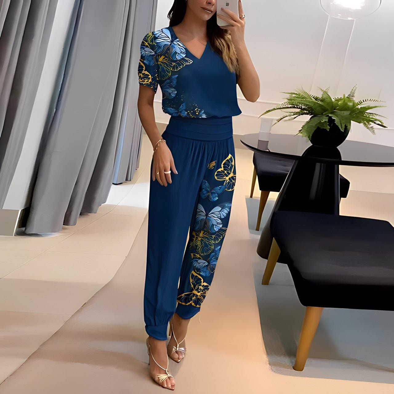 Evelyn - Blusa y pantalón de moda