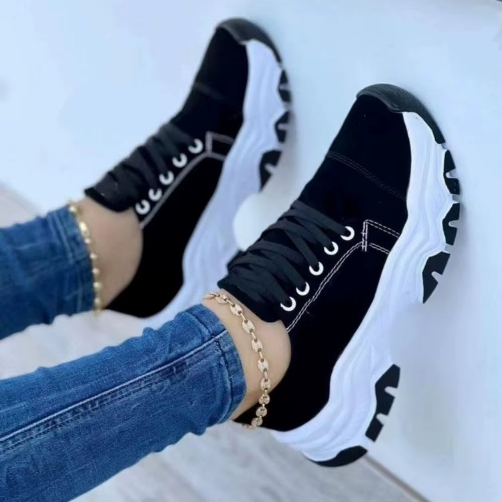 Zapatillas deportivas para mujer suela gruesa con diseño dentado - Rebeca