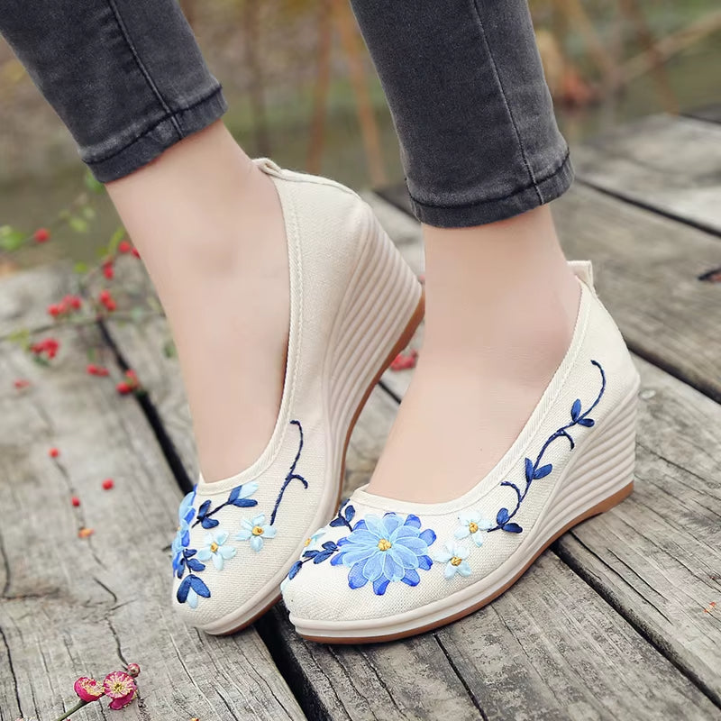 Zapatos de cuña para mujer bordado floral artesanal - Amelia