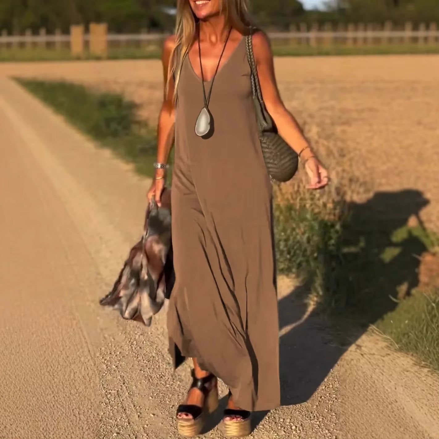 Vestido largo para mujer de tirantes fluidos estilo casual - Celina