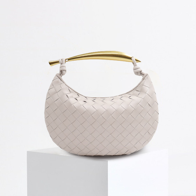Valeria - Bolso de mano de cuero intrincado