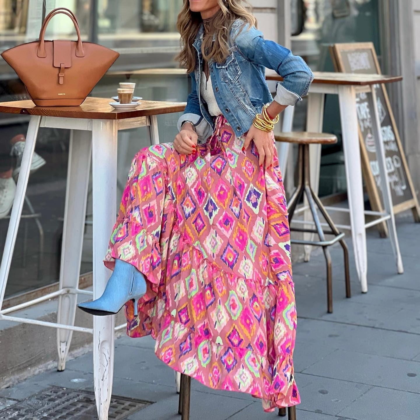 Falda larga de mujer con estampado paisley multicolor y corte bohemio - Clémence