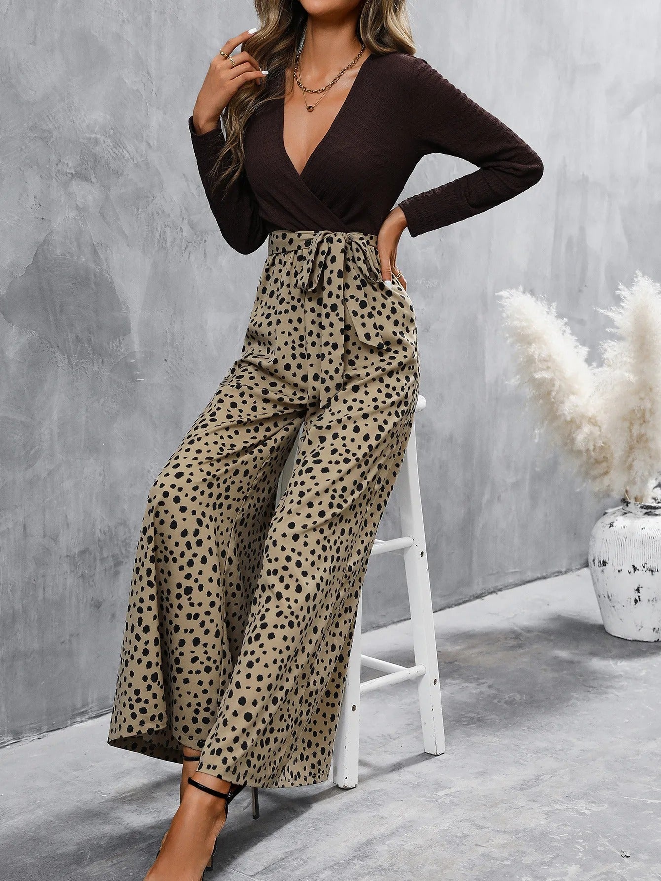Mono para mujer de escote cruzado con pantalón palazzo estampado - Pamela