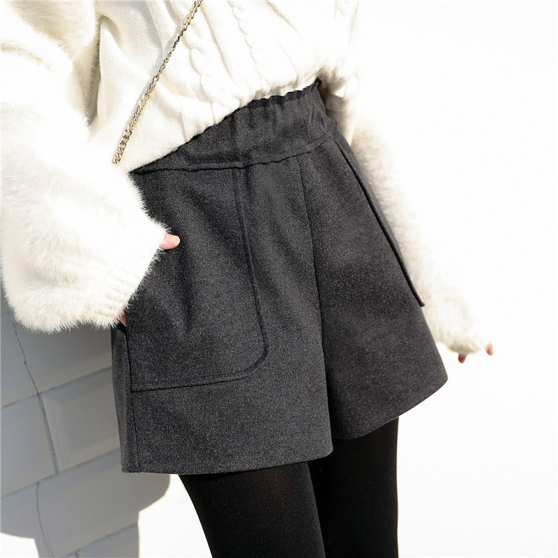 Shorts de tiro alto con bolsillos amplios - Noelle