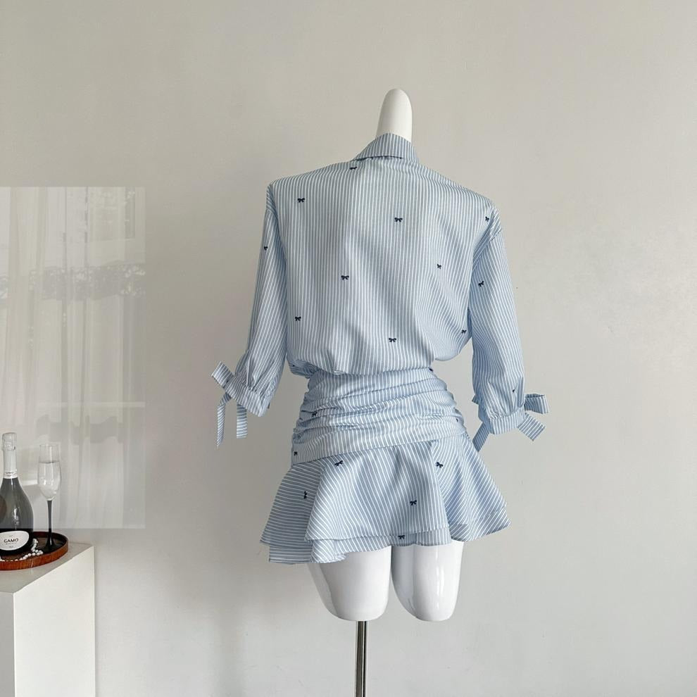 Vestido de mujer a rayas con blusa de botones y minifalda plisada - Norys