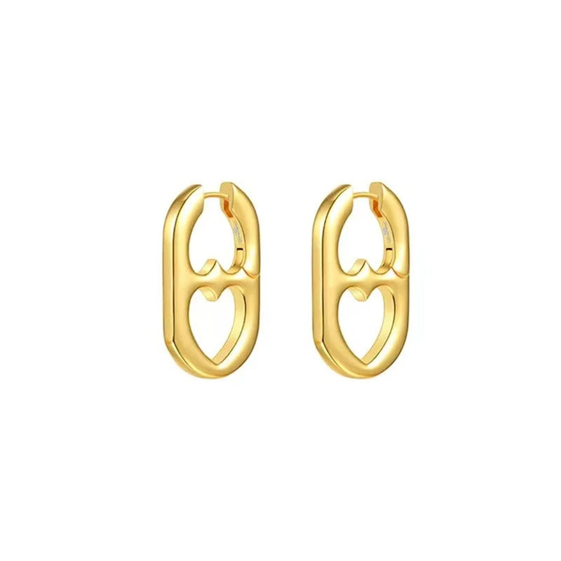 Aretes con corazón de acero inoxidable