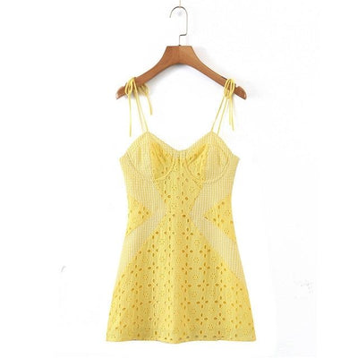 Liana - Vestido amarillo con bordados