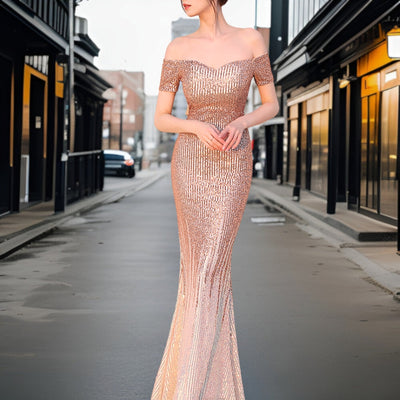 Adriana - Elegante vestido de noche con hombros al descubierto