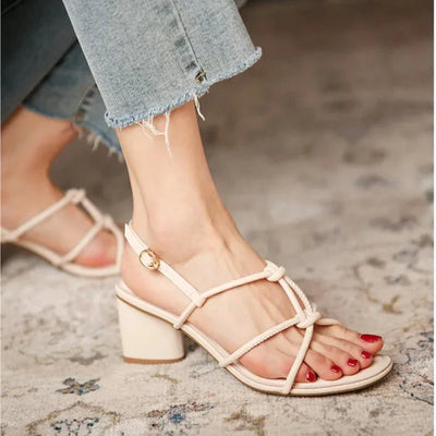 Alessa - Sandalias de tacón grueso