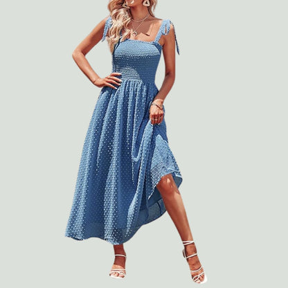 Larada - Vestido maxi vaporoso con un delicado estampado de lunares