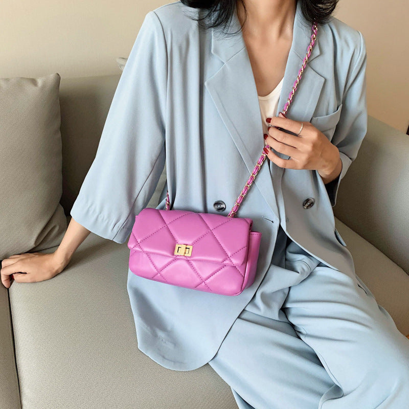 Bolso acolchado con cadena - Noelia