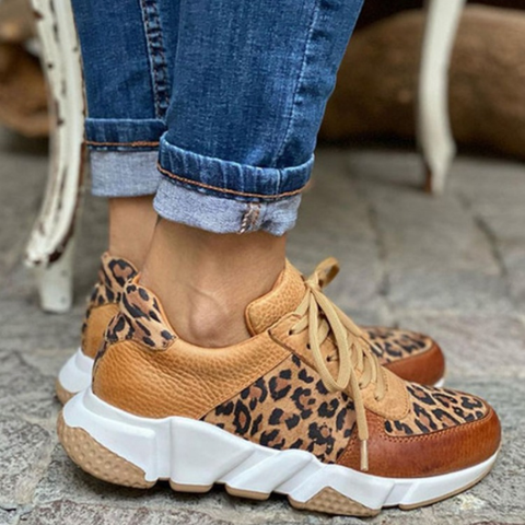 Claire - Elegantes zapatillas de mujer con estampado de leopardo y comodidad ligera