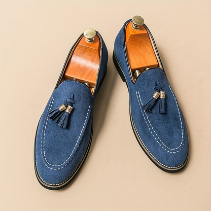 Zapato Mocasín de Gamuza con Borlas Elegante Bellagio