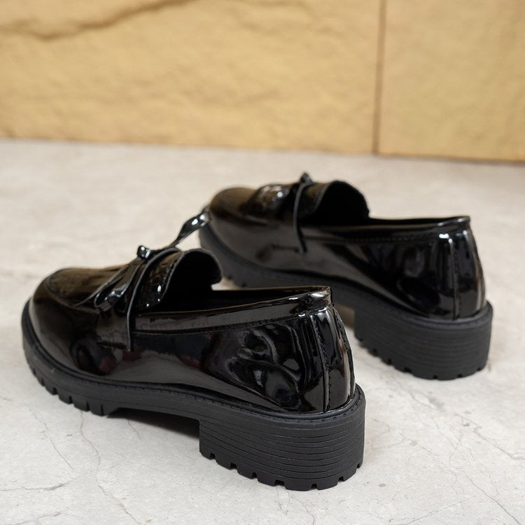 Mocasines mujer charol brillante con lazo decorativo - Valeria