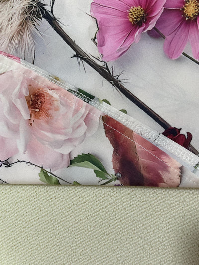 Owienna - Camiseta de mujer plus estampado paisley con encaje a contraste, escote en pico y media manga