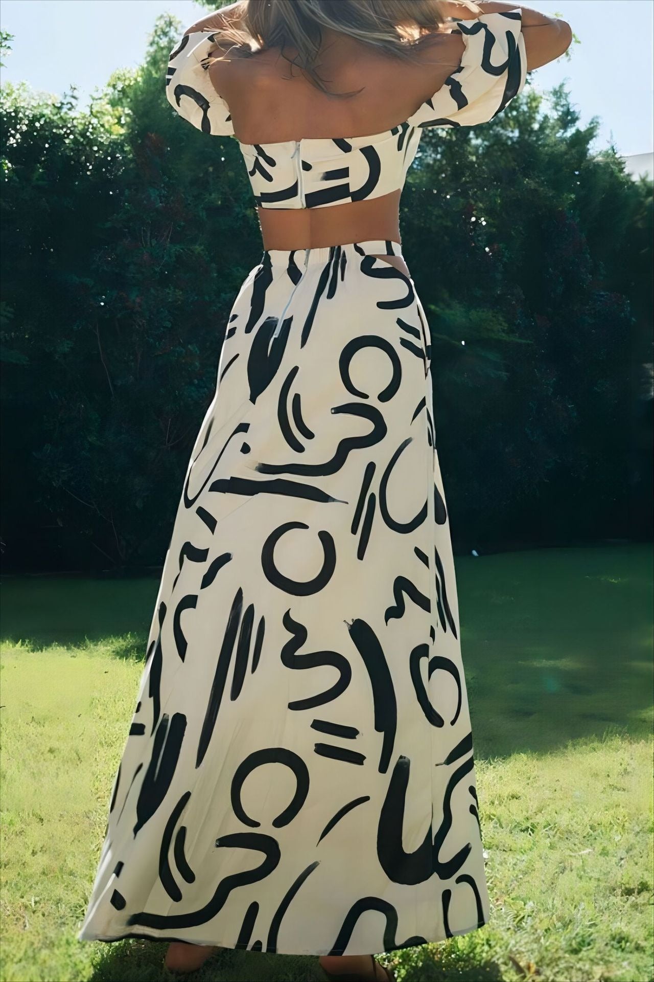 Conjunto de dos piezas para mujer con escote bardot estampado artístico - Eloisa