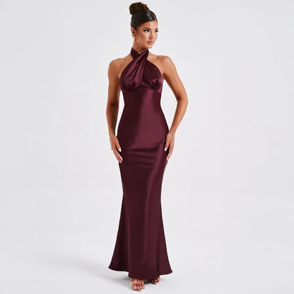 Vestido largo para mujer de satén cruzado con cuello halter - Elvira