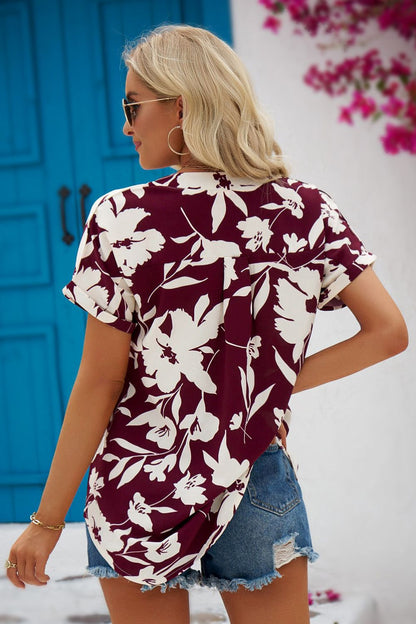 Daris - Blusa floral con cuello de muesca