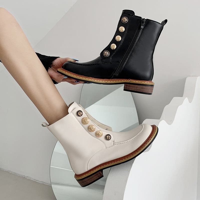 Botines con detalle de botones dorados - Enorie