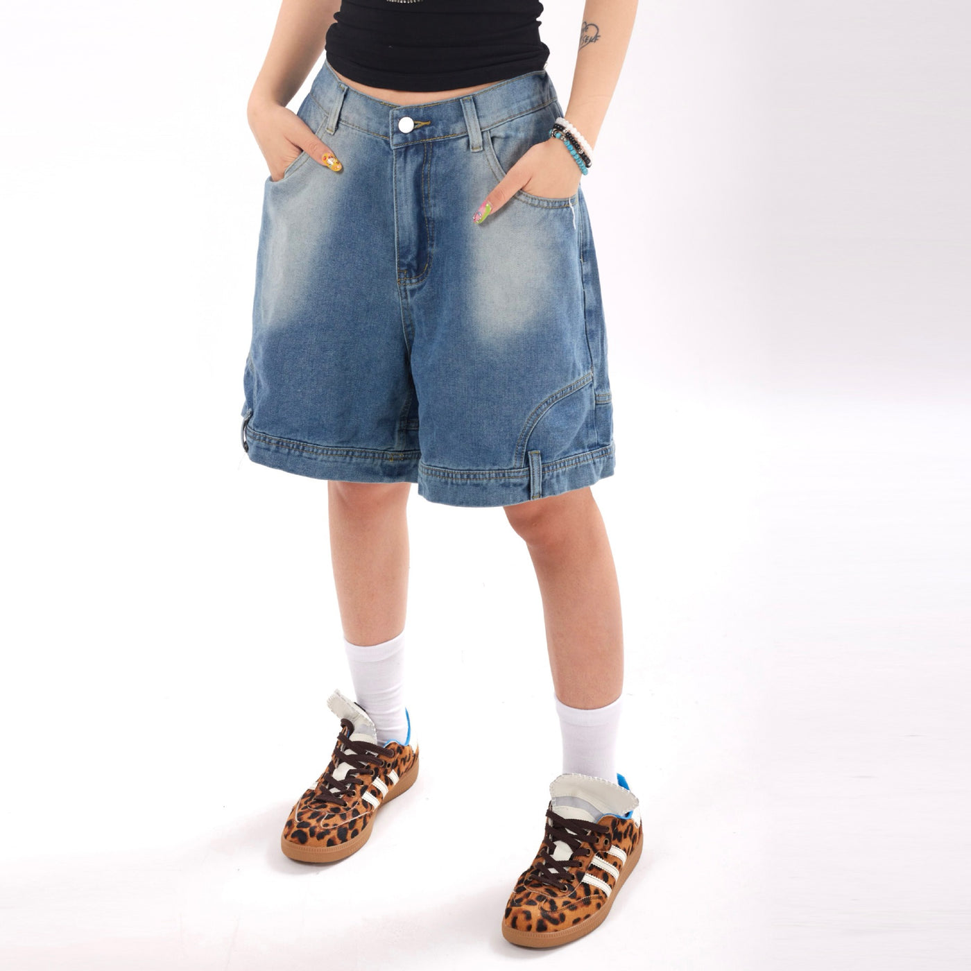 Shorts denim para mujer con diseño oversize estilo urbano - Renata