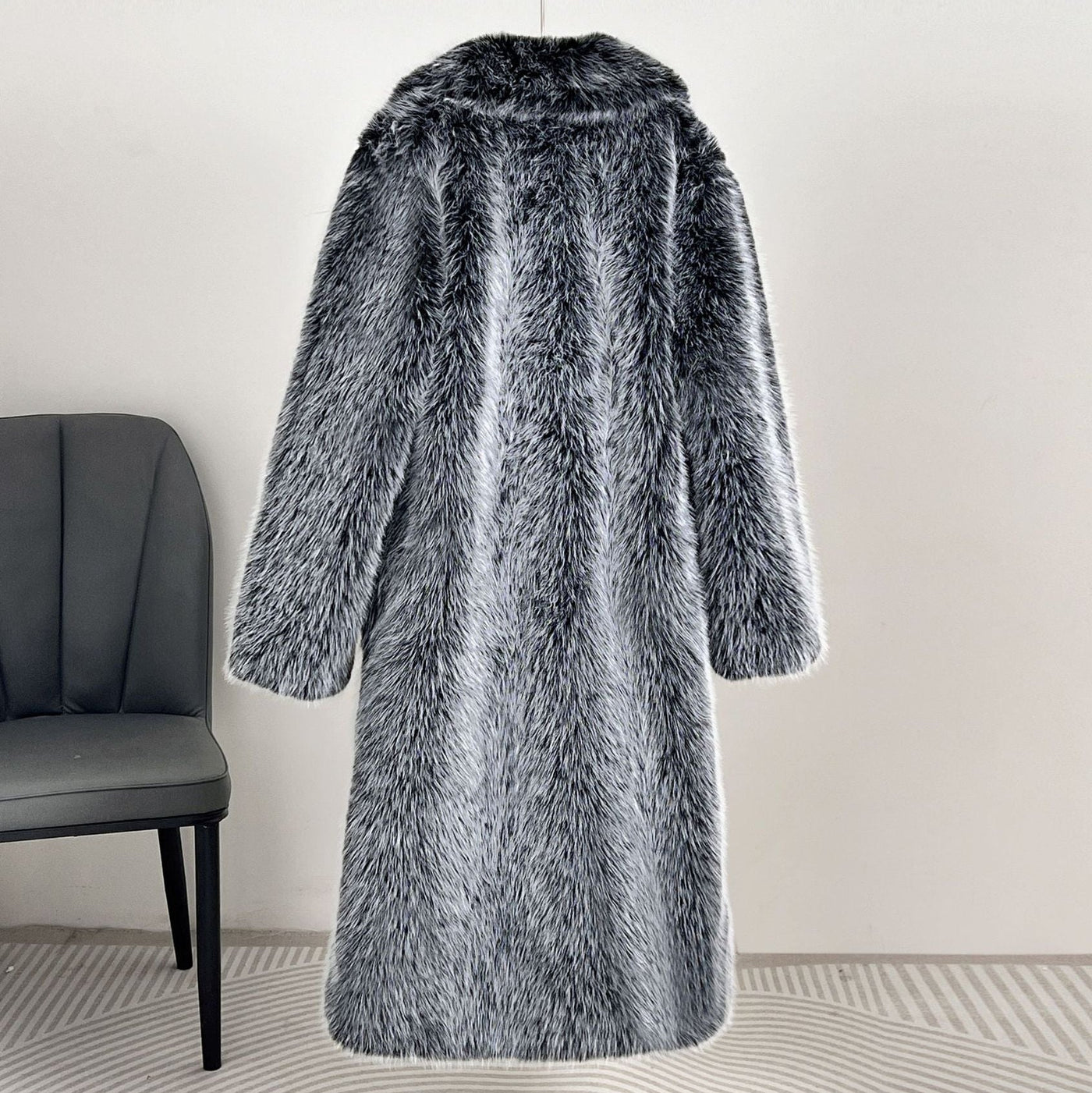 Elegante abrigo para mujer de pelo sintetico - Narelle