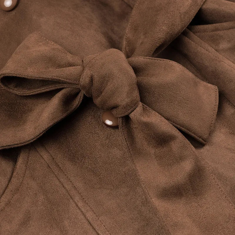 Gabardina cruzada con solapas de terciopelo - Alana