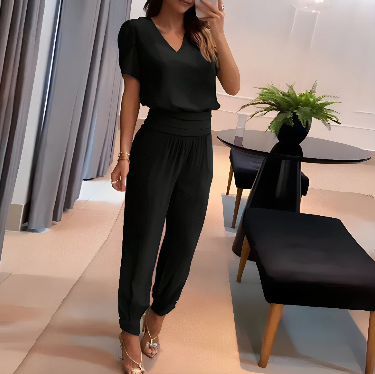 SOFIA - Moderno conjunto de blusa y pantalón