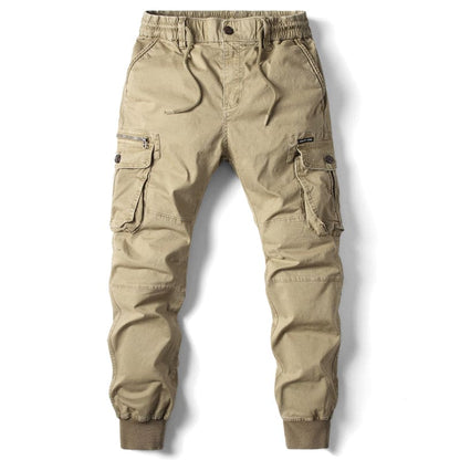 Pantalones cargo modernos para hombre