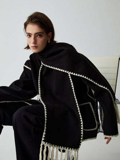 Chaqueta de mujer con ribetes en contraste y elegante bufanda - Alesha