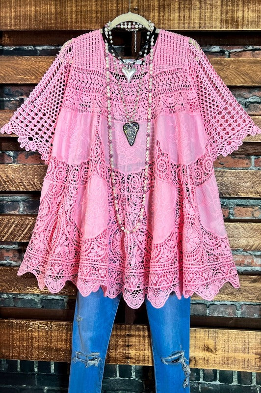 Liora - Vestido de hada de estilo bohemio con túnica de encaje floral en rosa