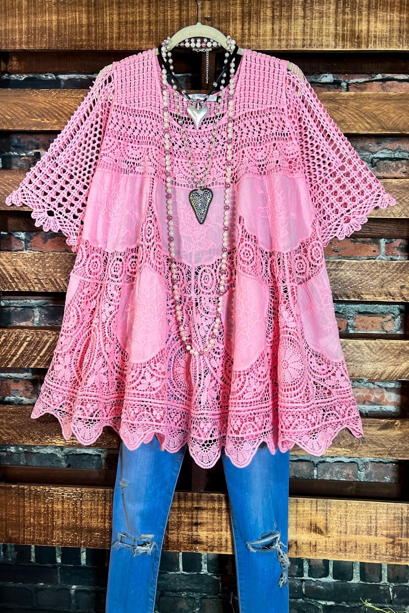 Liora - Vestido de hada de estilo bohemio con túnica de encaje floral en rosa