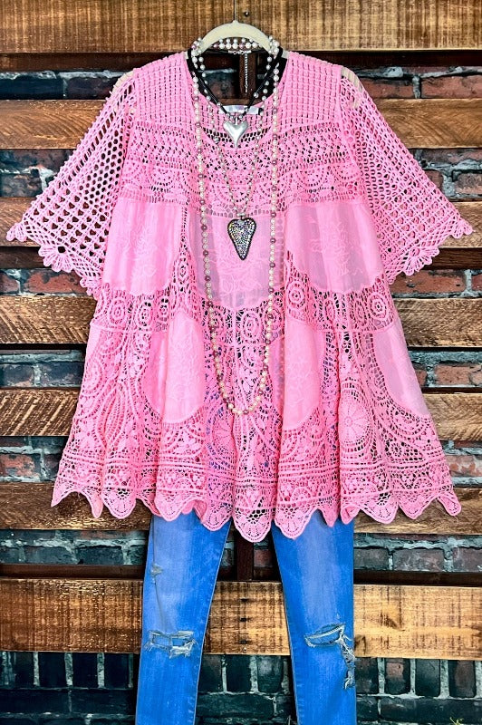 Liora - Vestido de hada de estilo bohemio con túnica de encaje floral en rosa