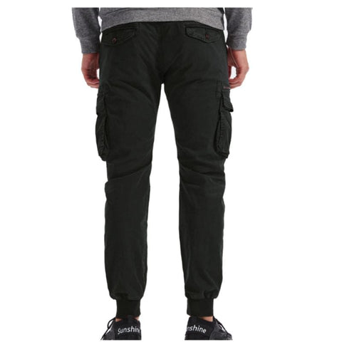 Pantalones cargo modernos para hombre