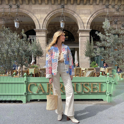 ColorCascade - Elegante chaqueta para la próxima primavera