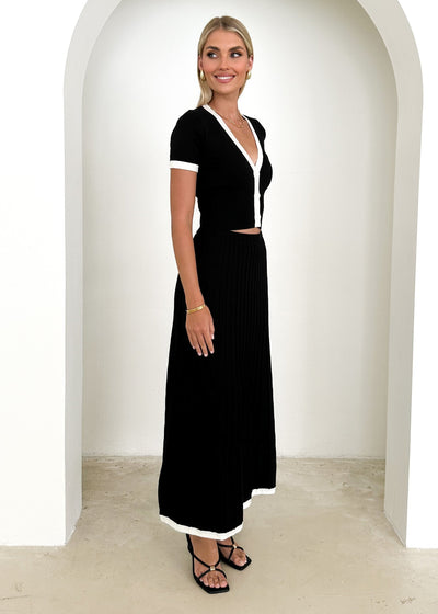 Fiore - Vestido clásico color negro