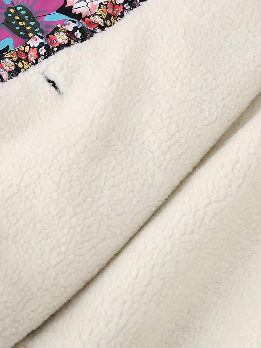 ColorCascade - Elegante chaqueta para la próxima primavera