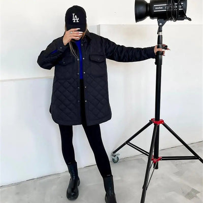 Aurora - Chaqueta acolchada clásica con botones de presión