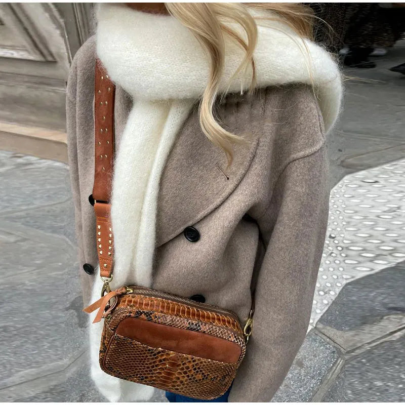 Genesis - Elegante gabardina de lana