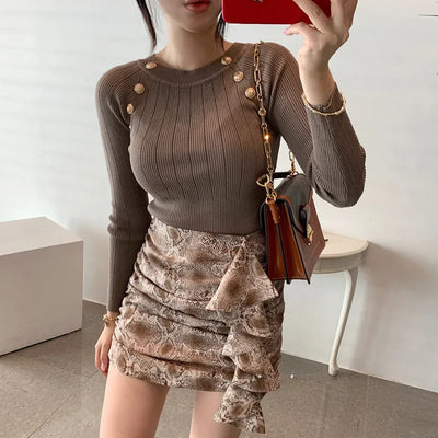 Nadina - Jersey de canalé con adorno de botones