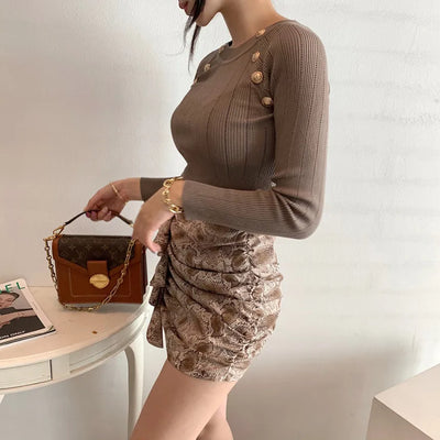 Nadina - Jersey de canalé con adorno de botones